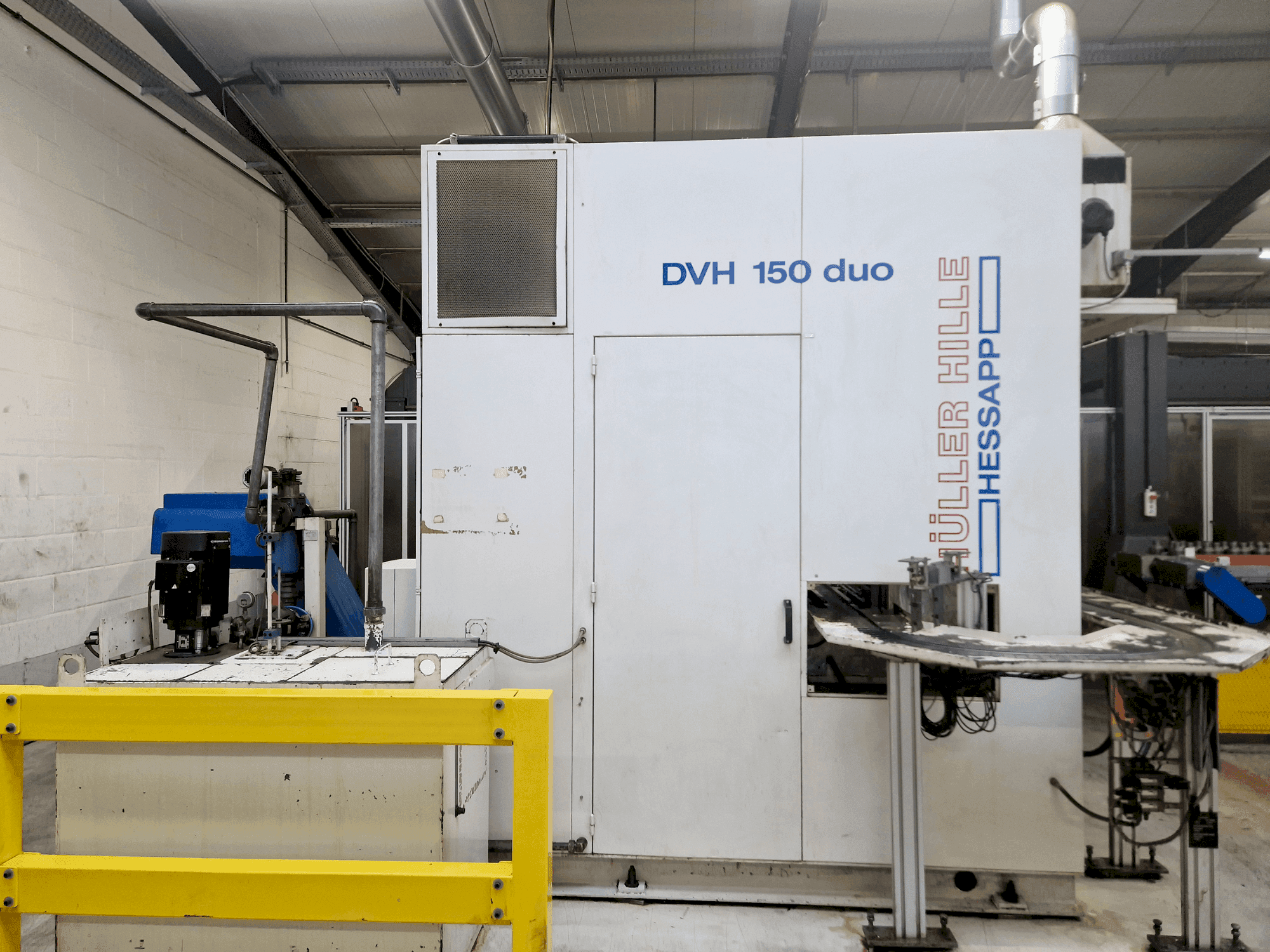 Makine HULLER HILLE DVH 150 Duo - Önden görünüm