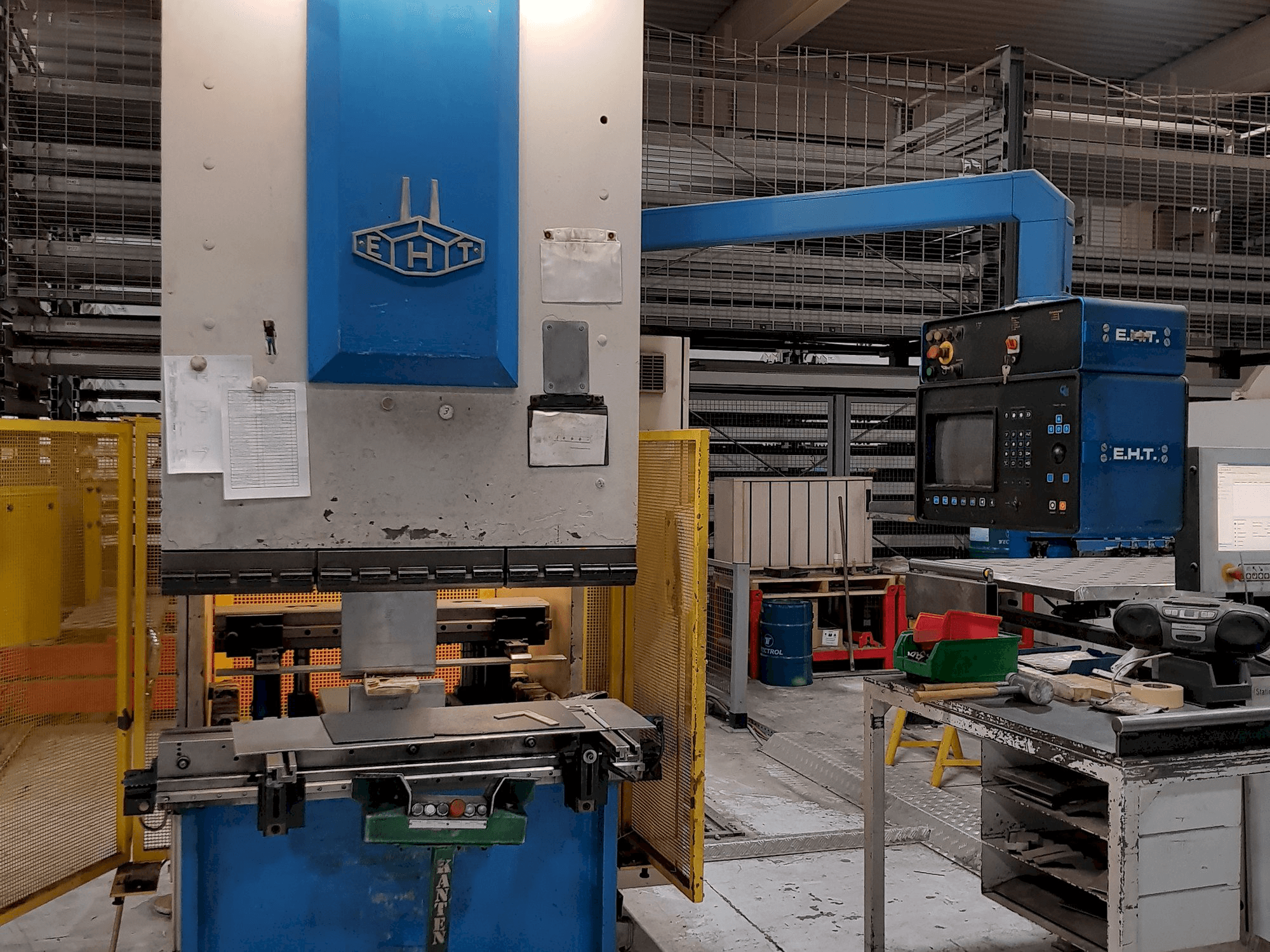 Makine EHT EHP 5.5-12 - Önden görünüm