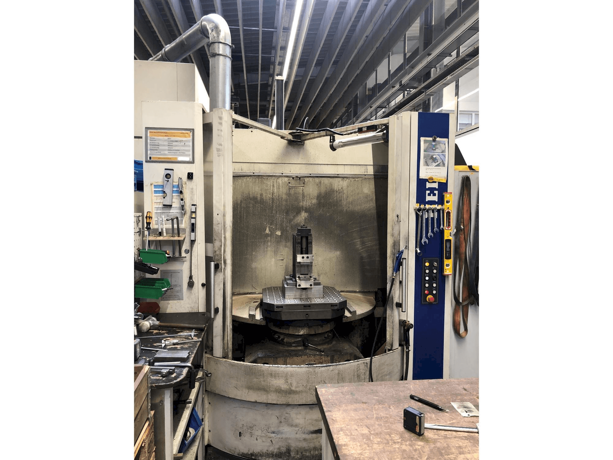 Makine HELLER MCH 250 - Önden görünüm