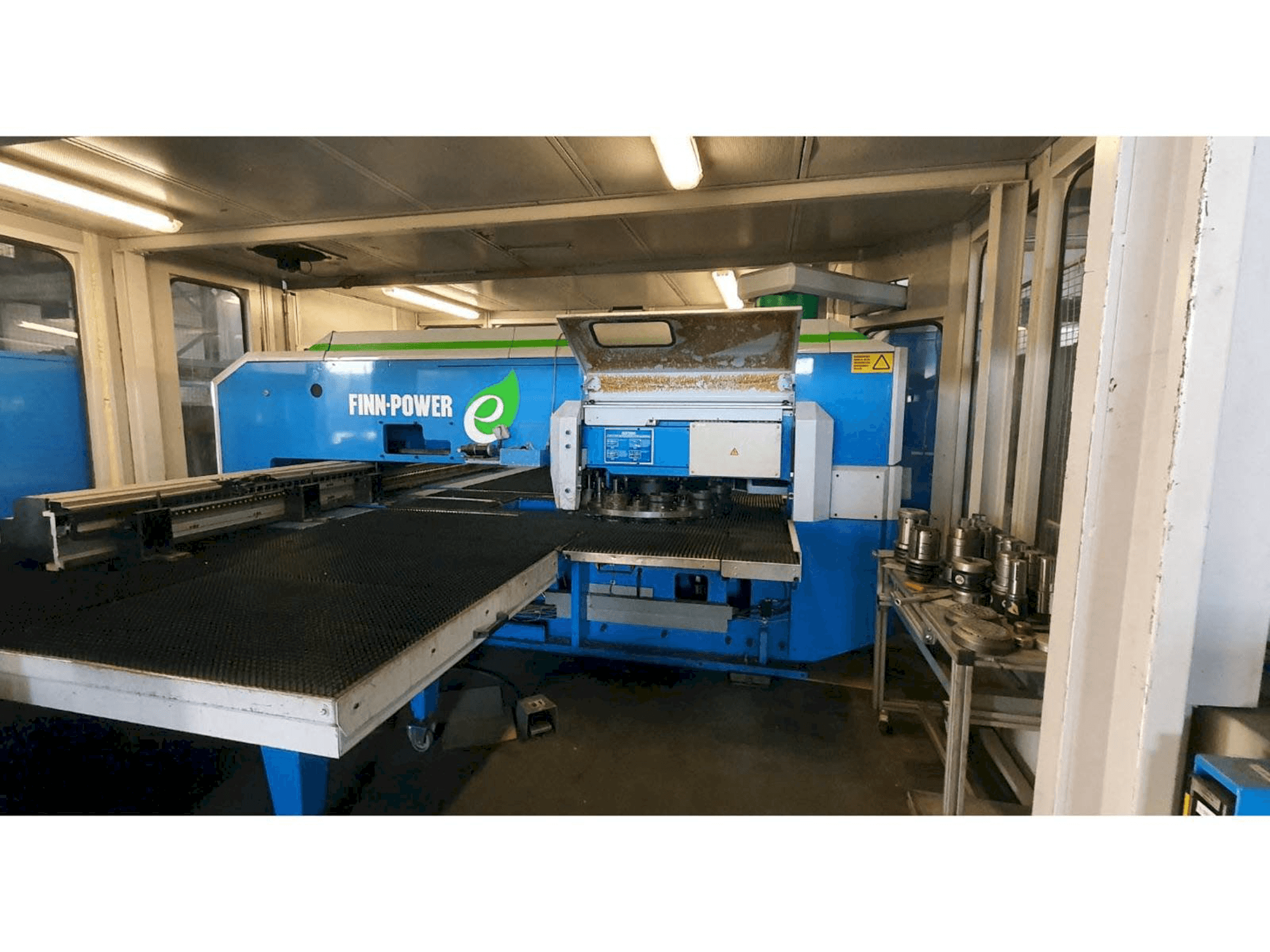 Makine Finn-Power E5 SBV - Önden görünüm