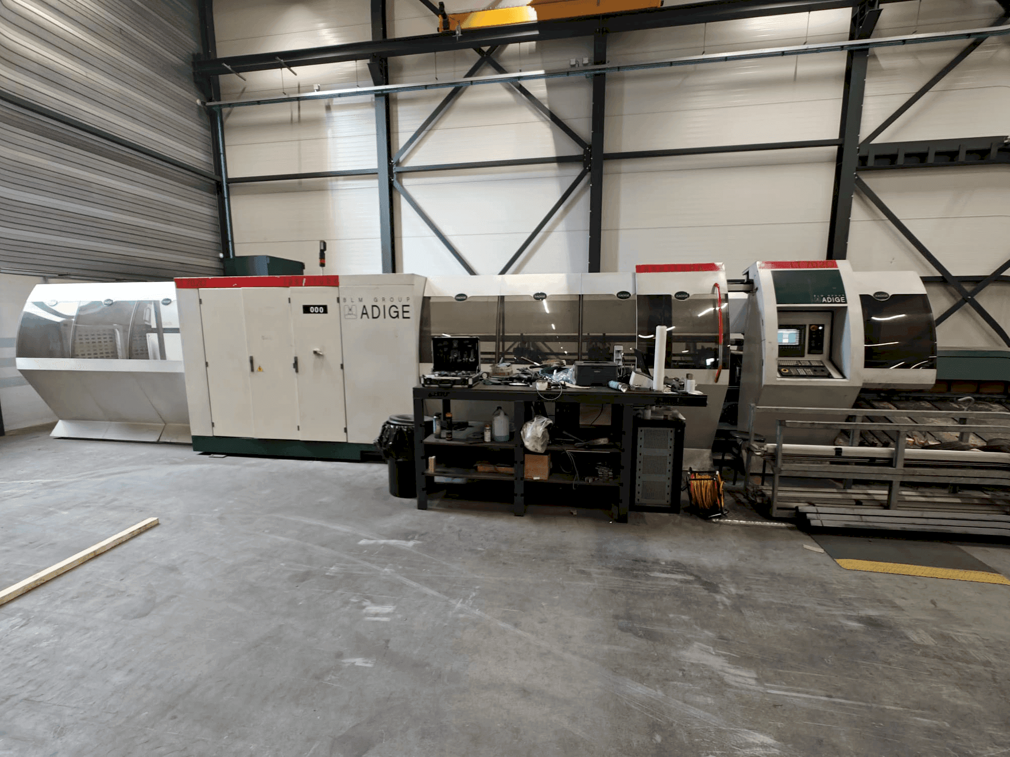 Makine BLM Adige LT702D - Önden görünüm