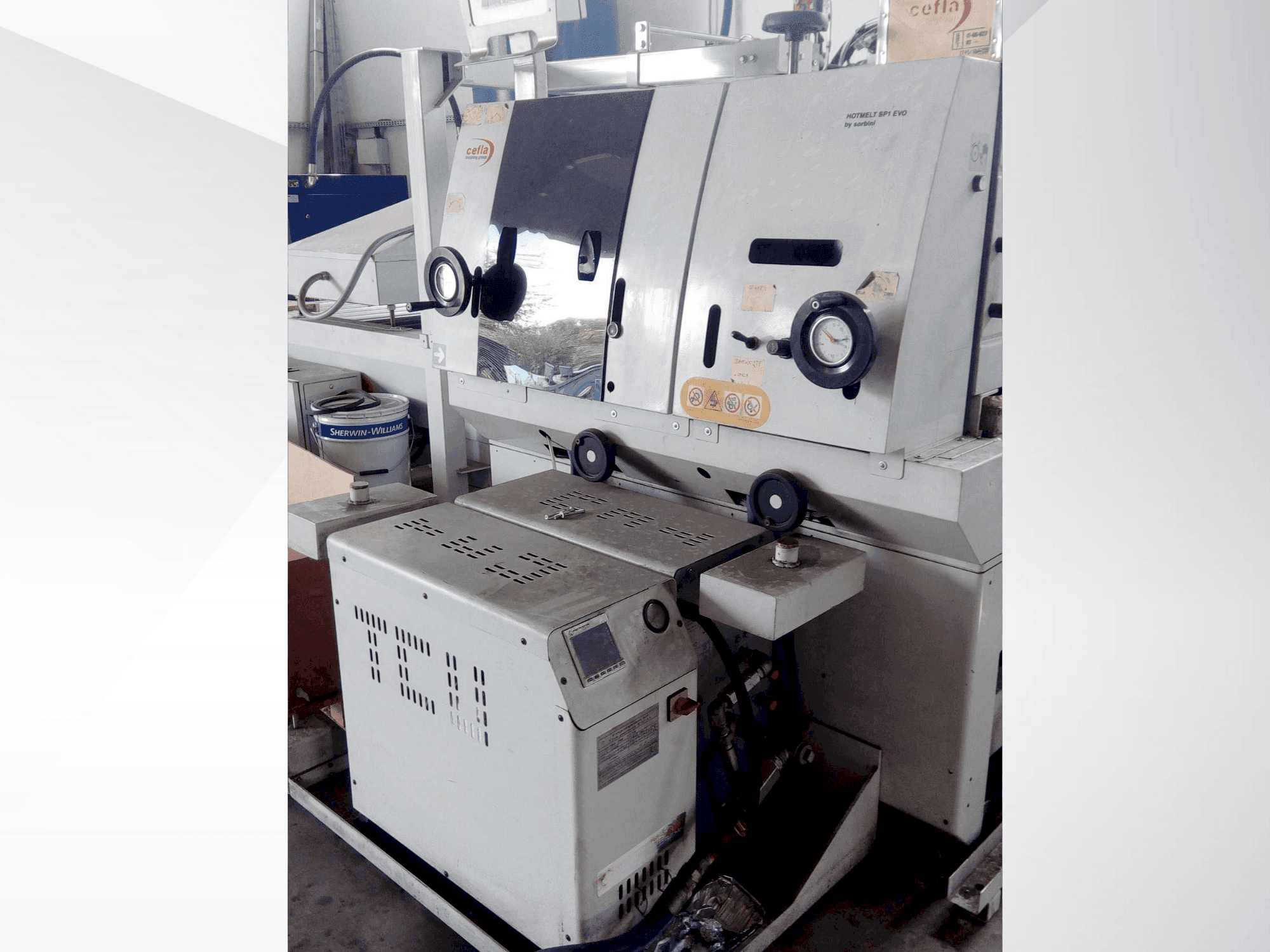 Makine CEFLA Hotmelt SP1-EVO - Önden görünüm