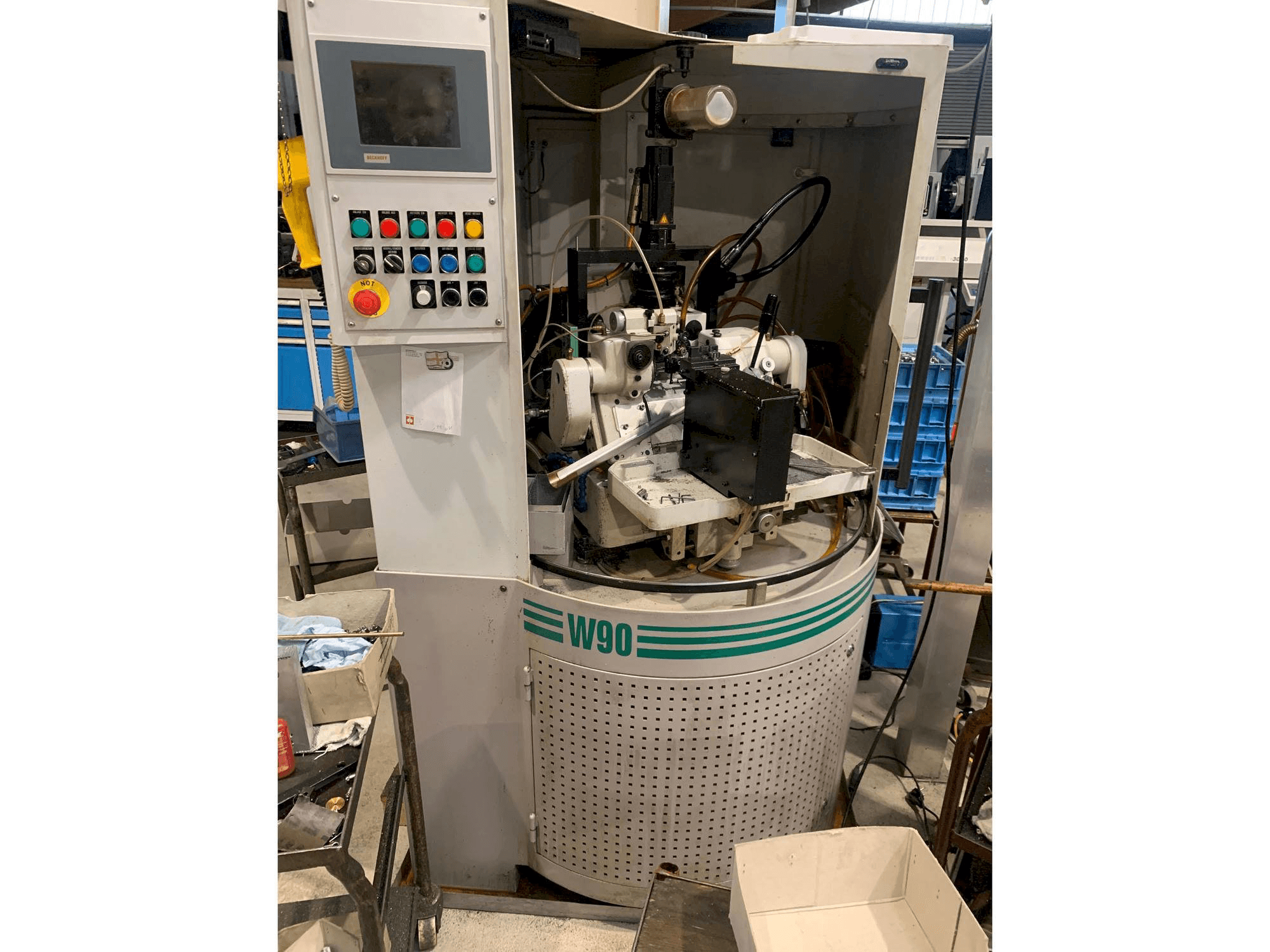 Makine Lambert Wahli W 90 CNC - Önden görünüm