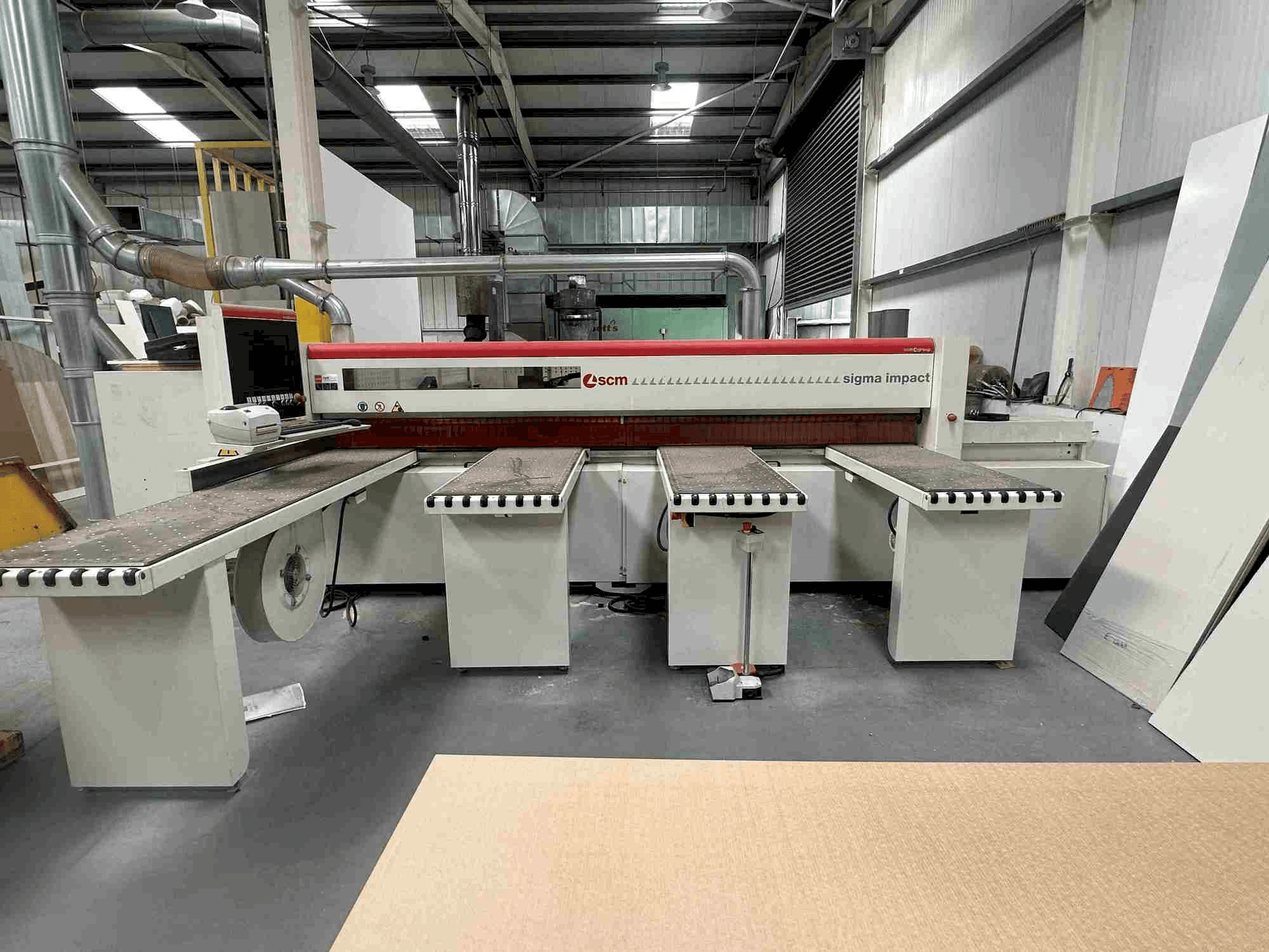 Makine SCM Sigma Impact 90 - Önden görünüm