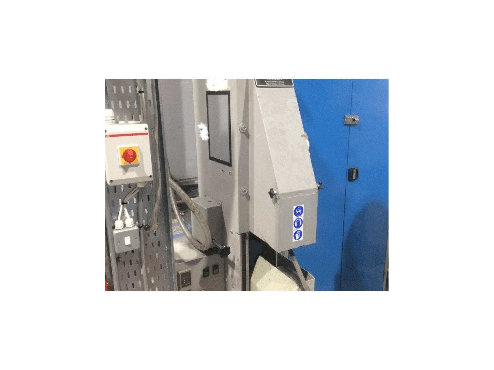 Makine Loeser KS 100 - Önden görünüm