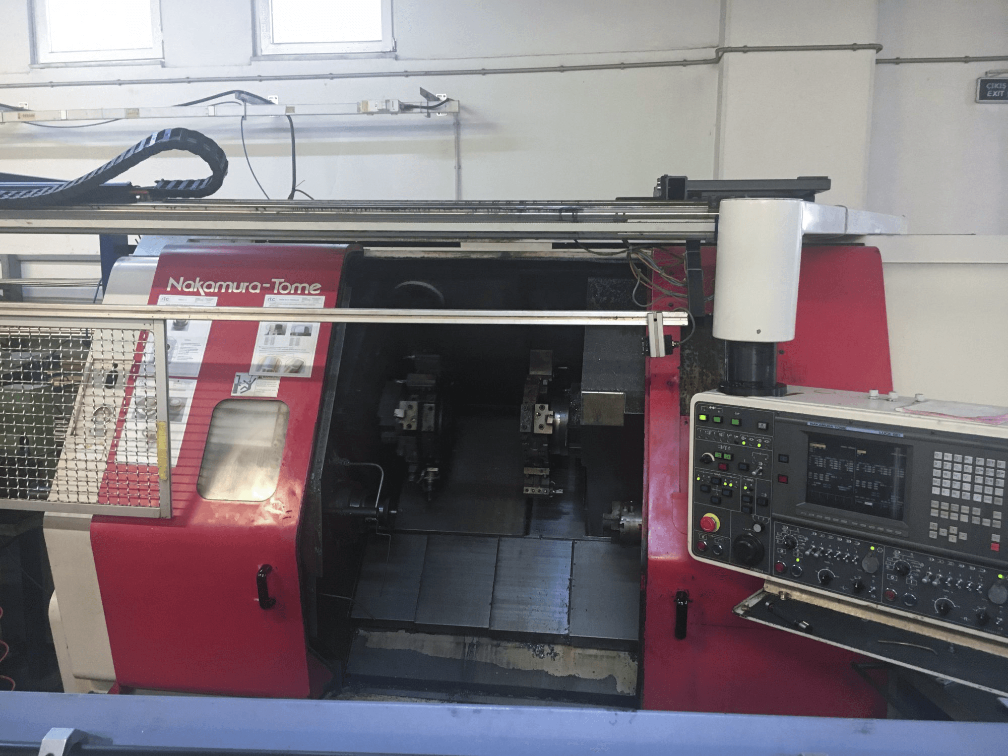 Makine 1 NAKAMURA-TOME - Önden görünüm TW-20 MMY