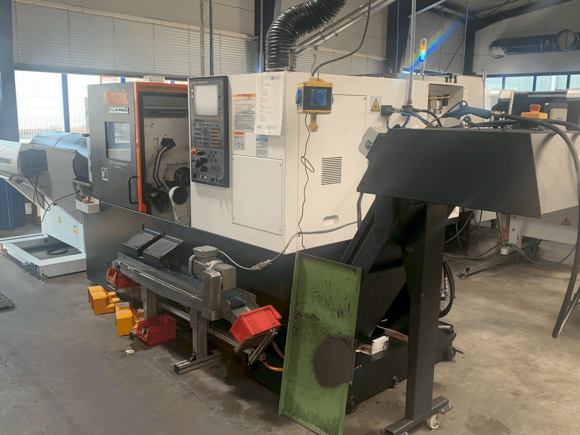 Makine Mazak QTC 100 MSL - Önden görünüm