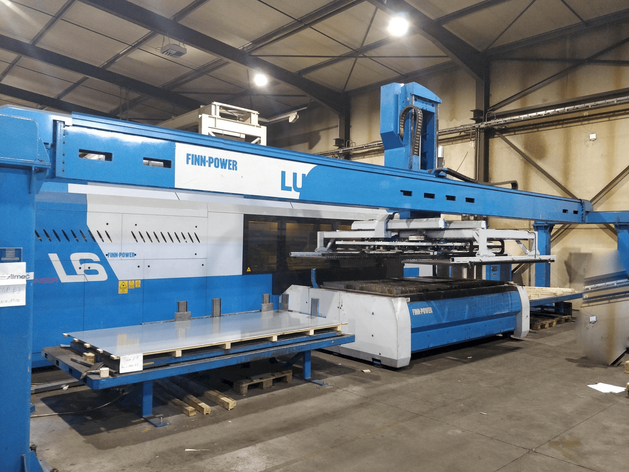 Makine Finn-Power L6 - Önden görünüm