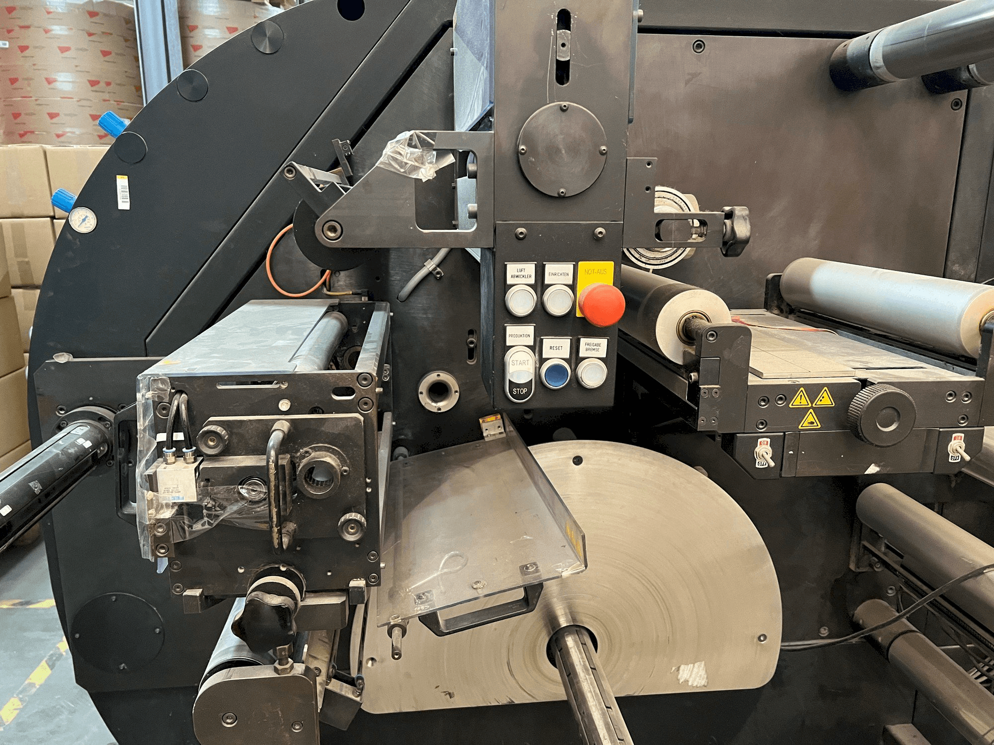 Makine FLEXOR 380B - Önden görünüm