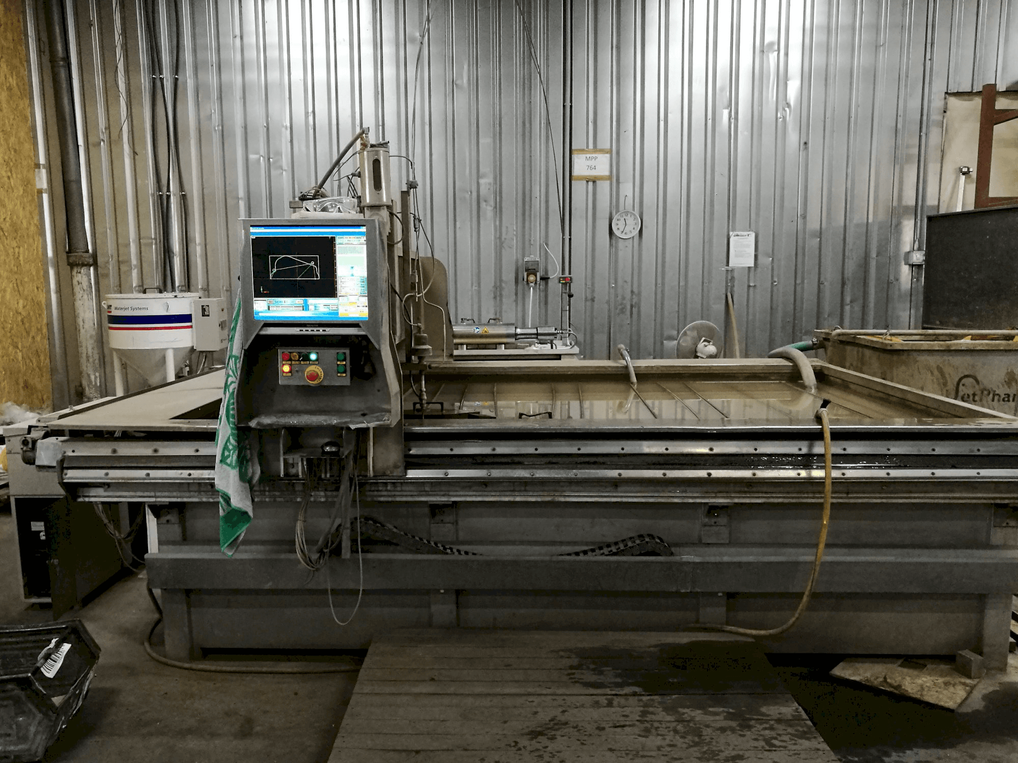 Makine KMT - Önden görünüm SLV 50 CLSC