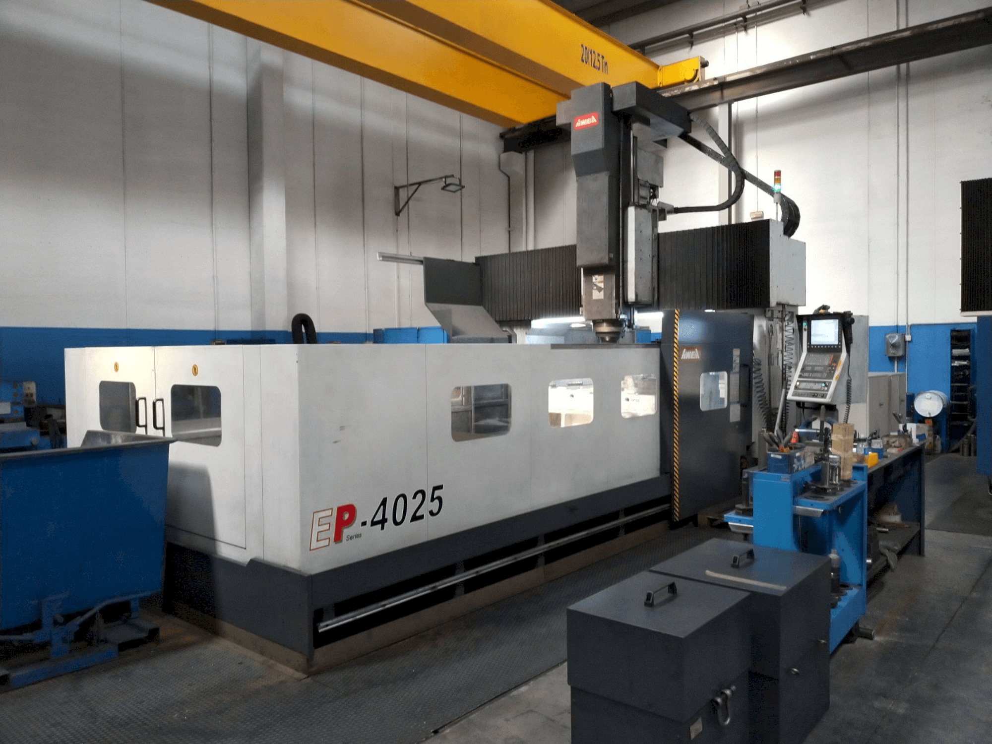 Makine AWEA EP-4025 - Önden görünüm