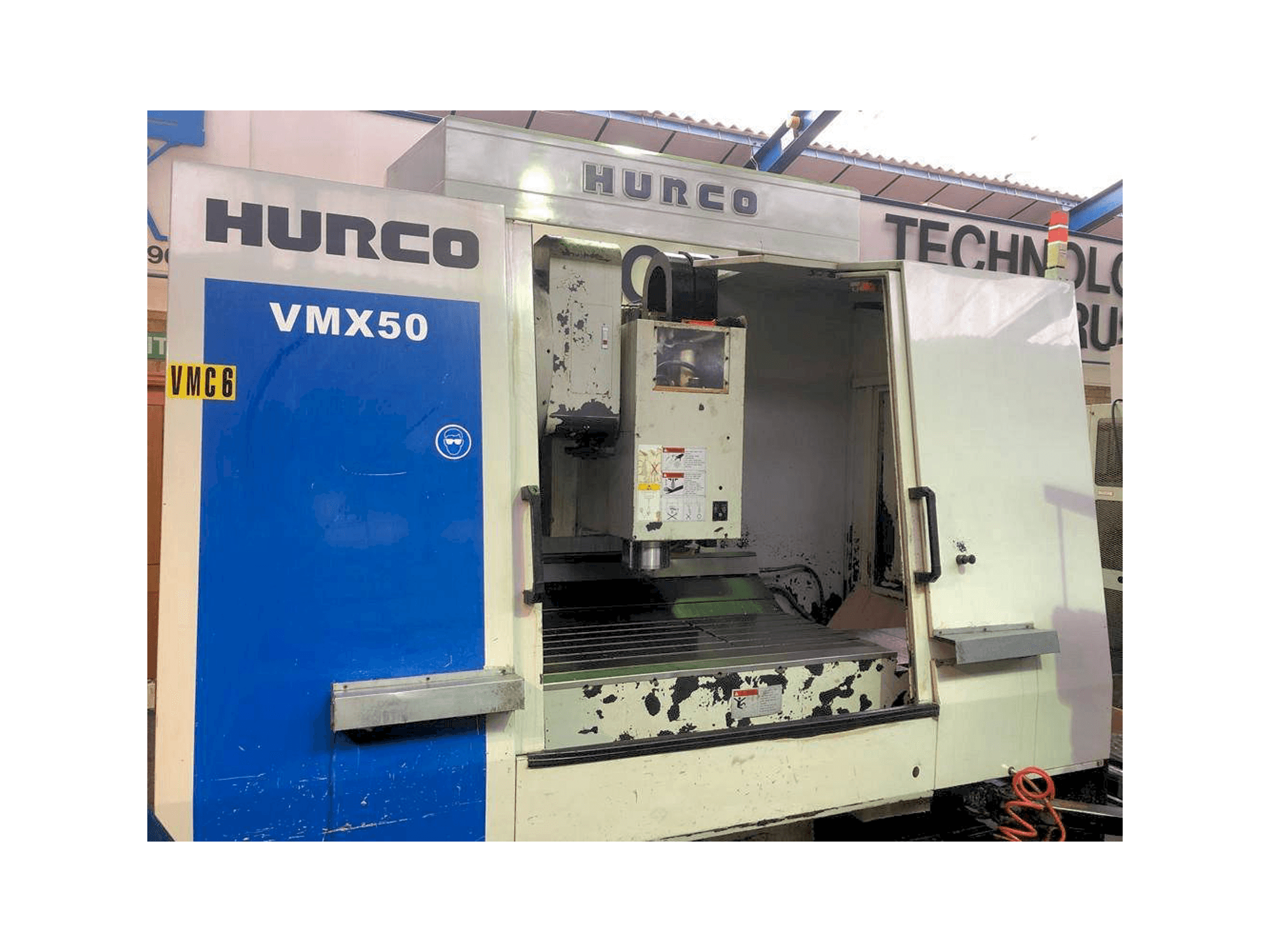 Makine Hurco VMX 50/40T - Önden görünüm