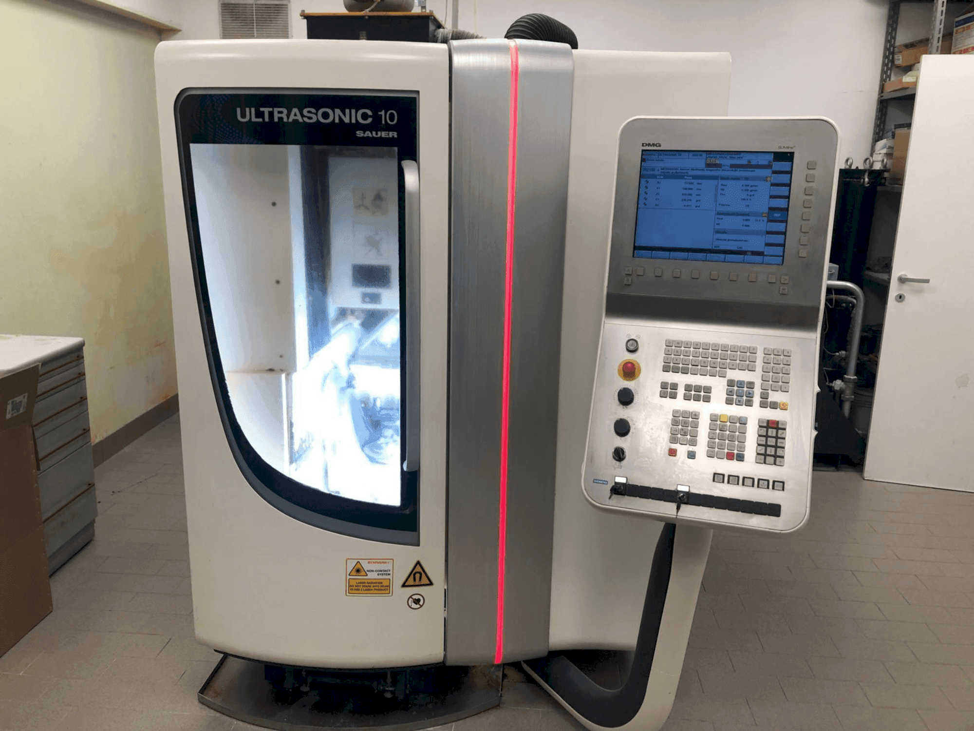 Makine DMG SAUER ULTRASONIC 10 Sauer - Önden görünüm