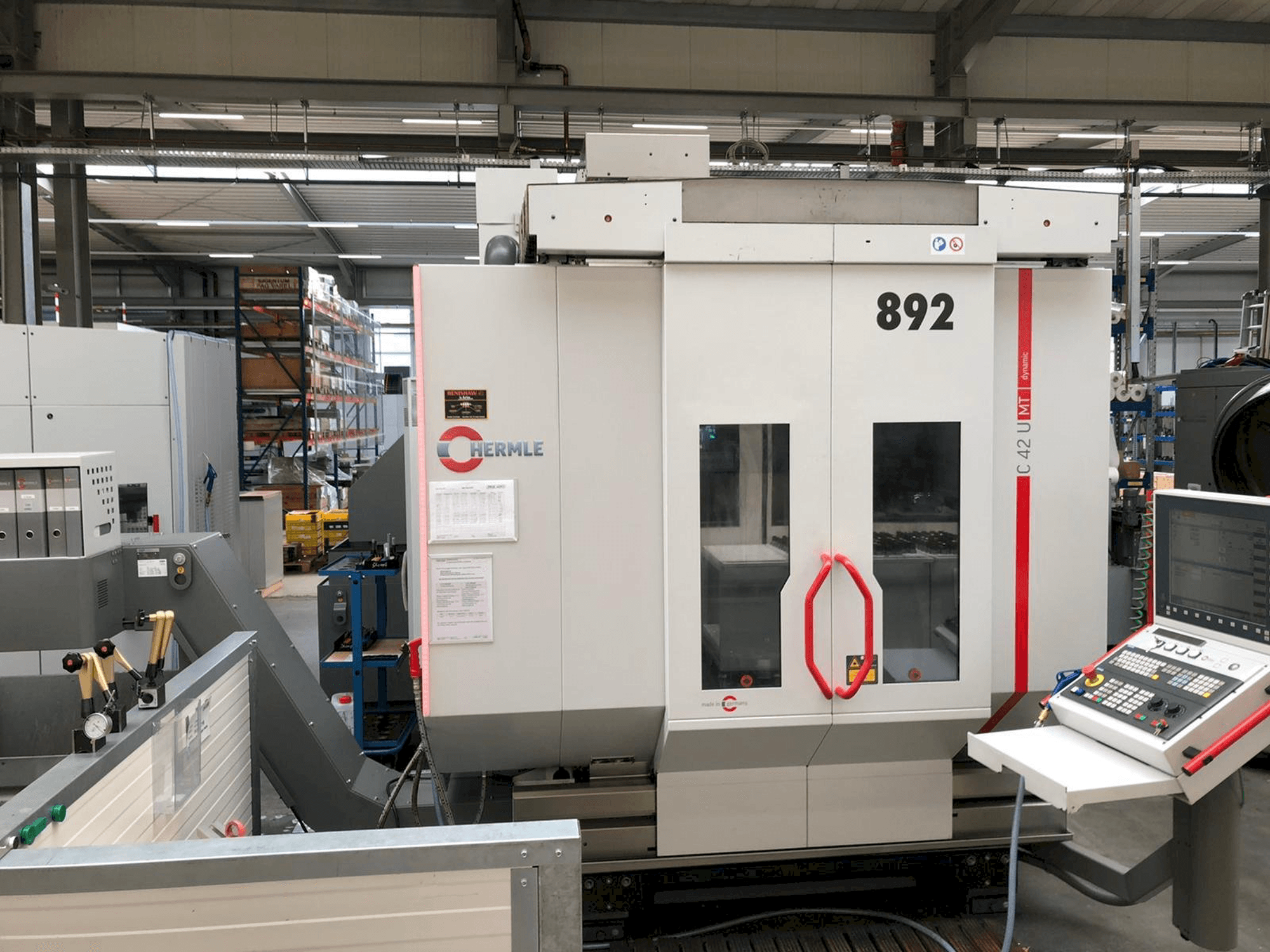 Makine HERMLE C42U MT - Önden görünüm