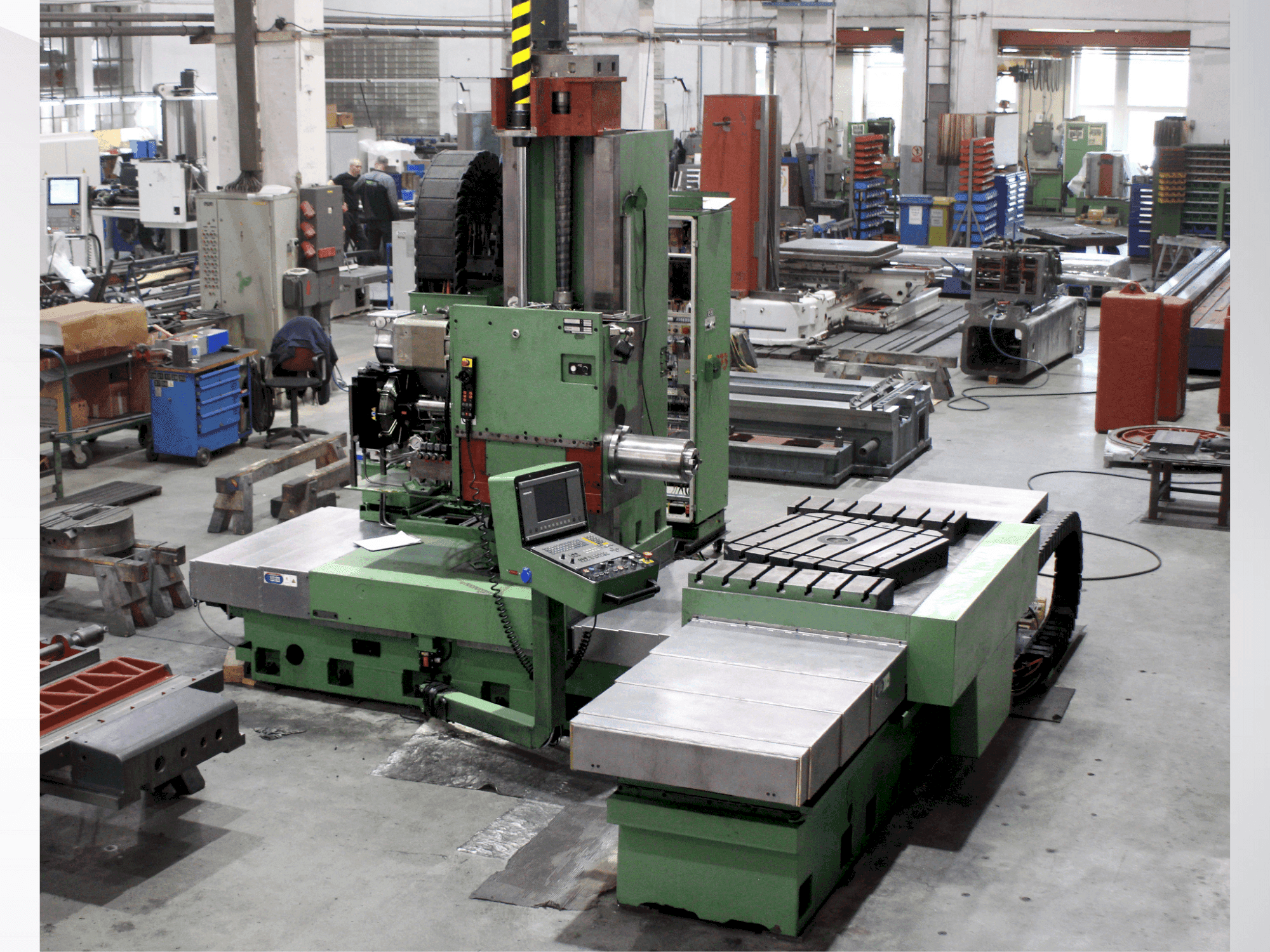 Makine TOS WFQ 80 CNC - Önden görünüm