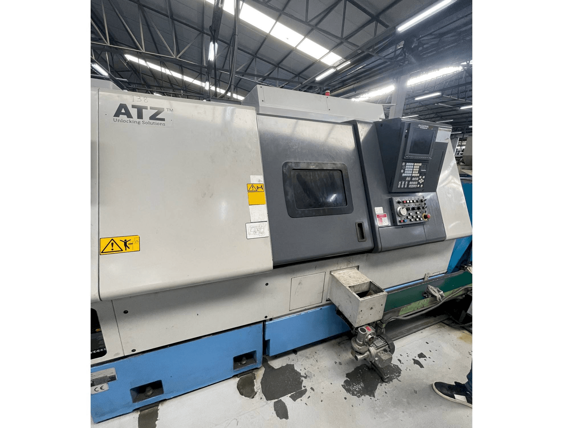 Makine Mazak SQT 250MS - Sol görünüm