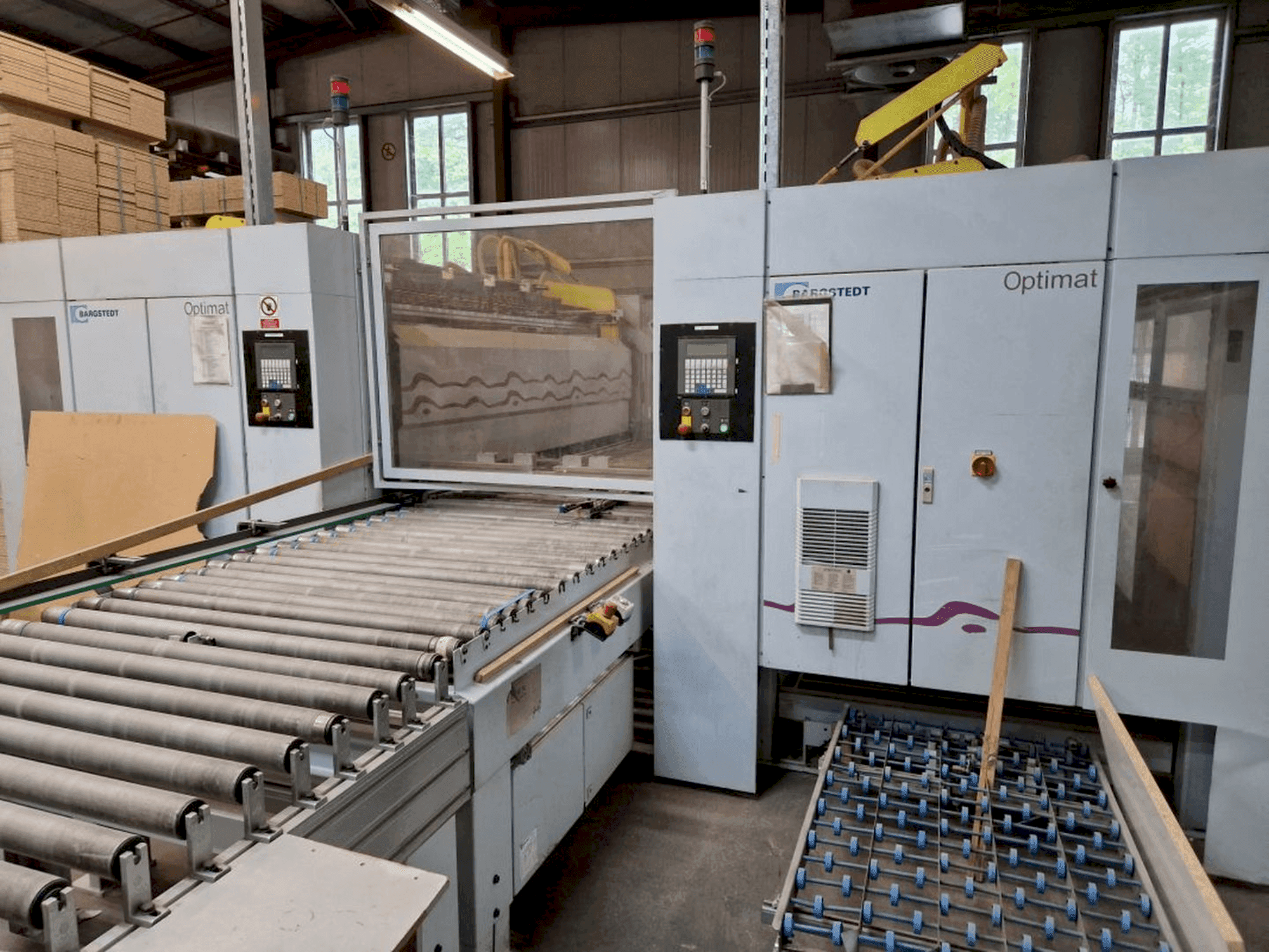 Makine BÜRKLE FFAII 1300 - Önden görünüm