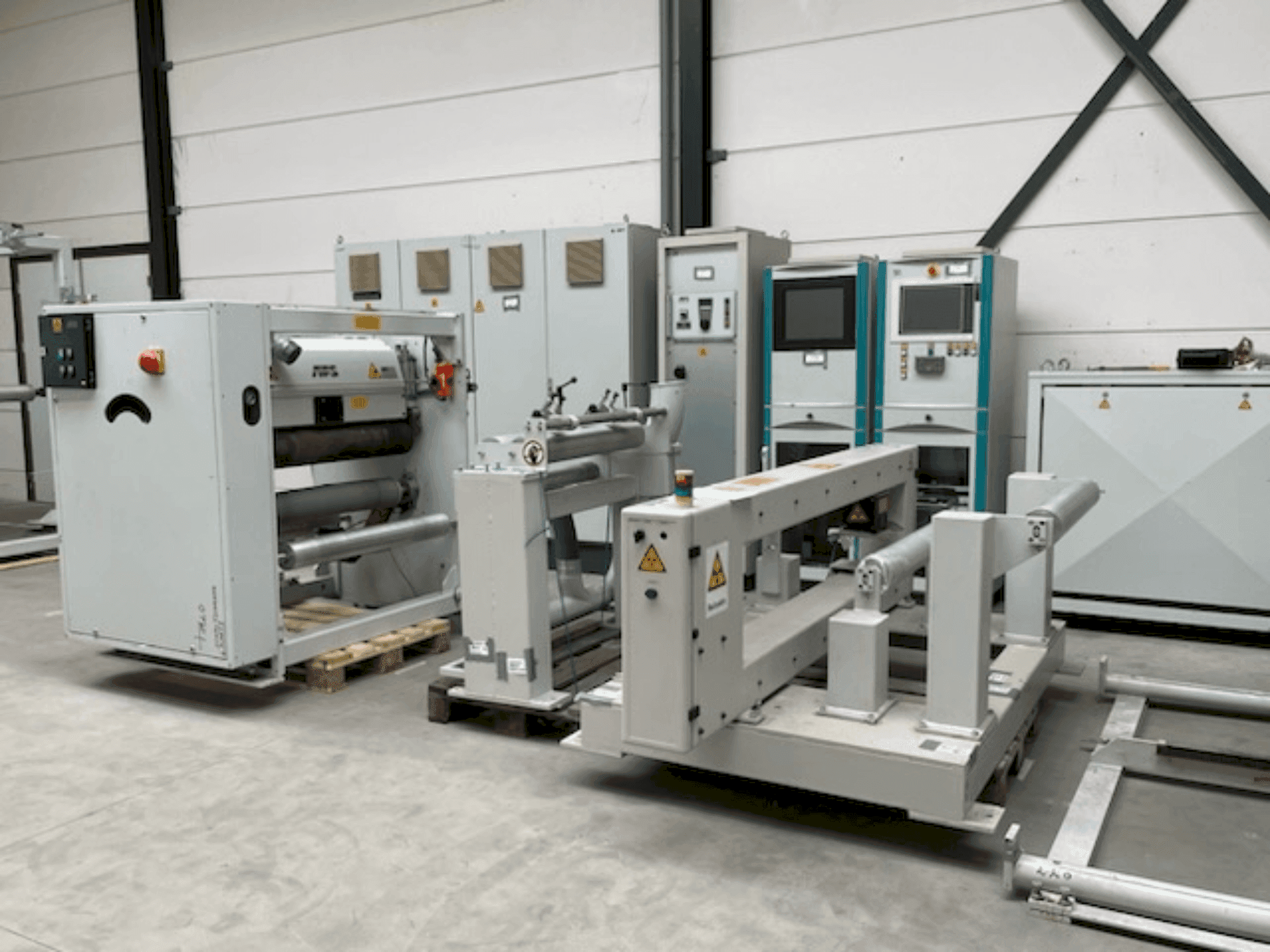 Makine Battenfeld BA 60 - Önden görünüm