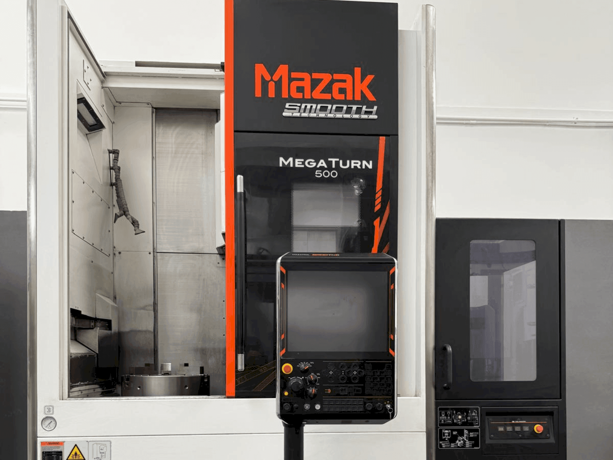 Makine Mazak Mega Turn 500 - Önden görünüm