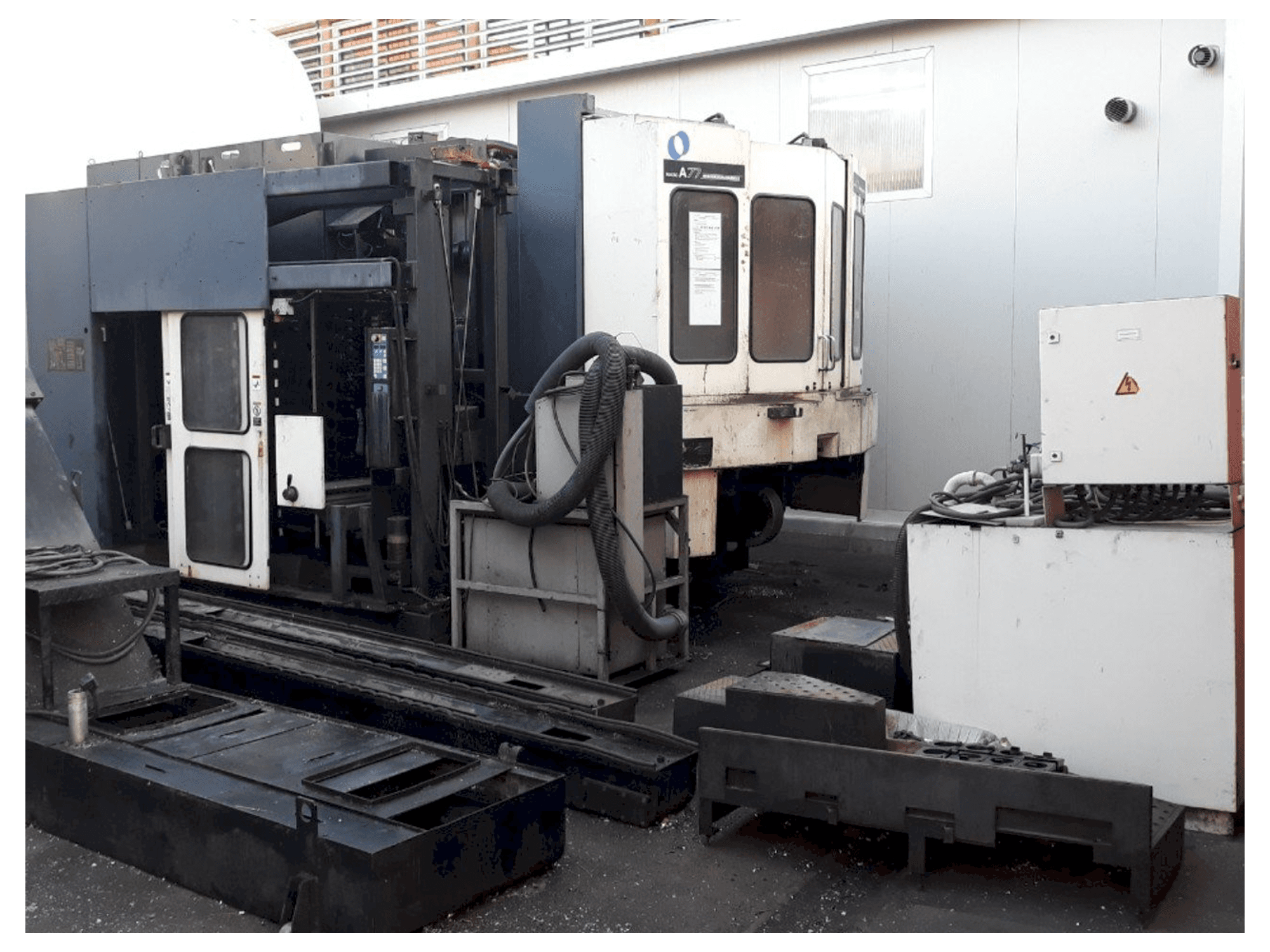 Makine Makino A77 - Önden görünüm