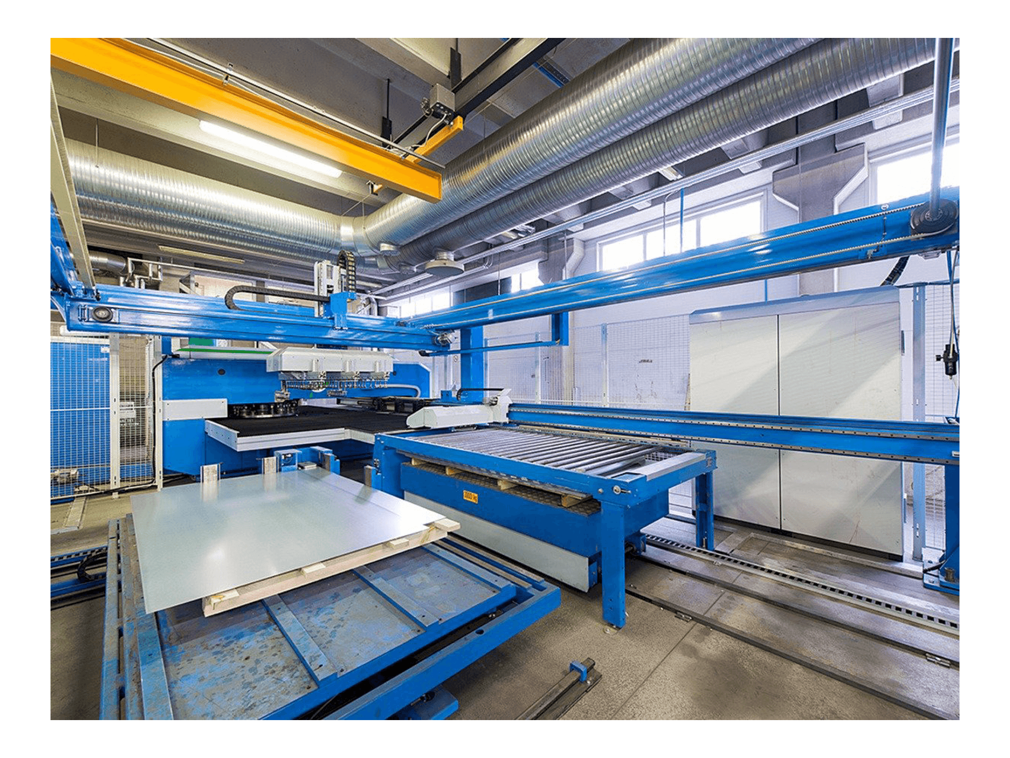 Makine Finn-Power E 5 Lui - Sol taraftaki görüntü