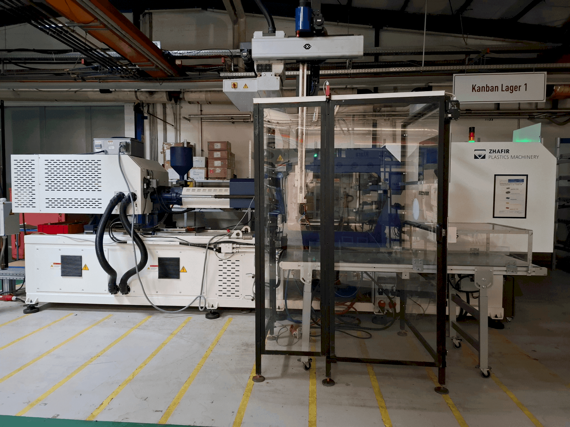 Makine HAITIAN ZHAFIR ZERES ZE1900 - Yan görünüm