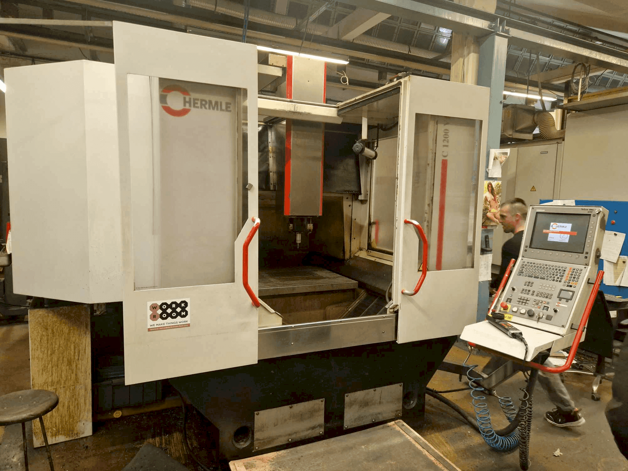 Makine HERMLE C 1200 V - Önden görünüm
