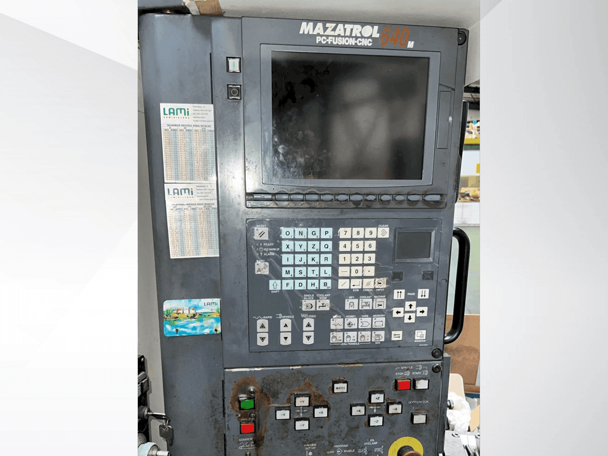Makine Mazak VTC-B - Kontrol ünitesi