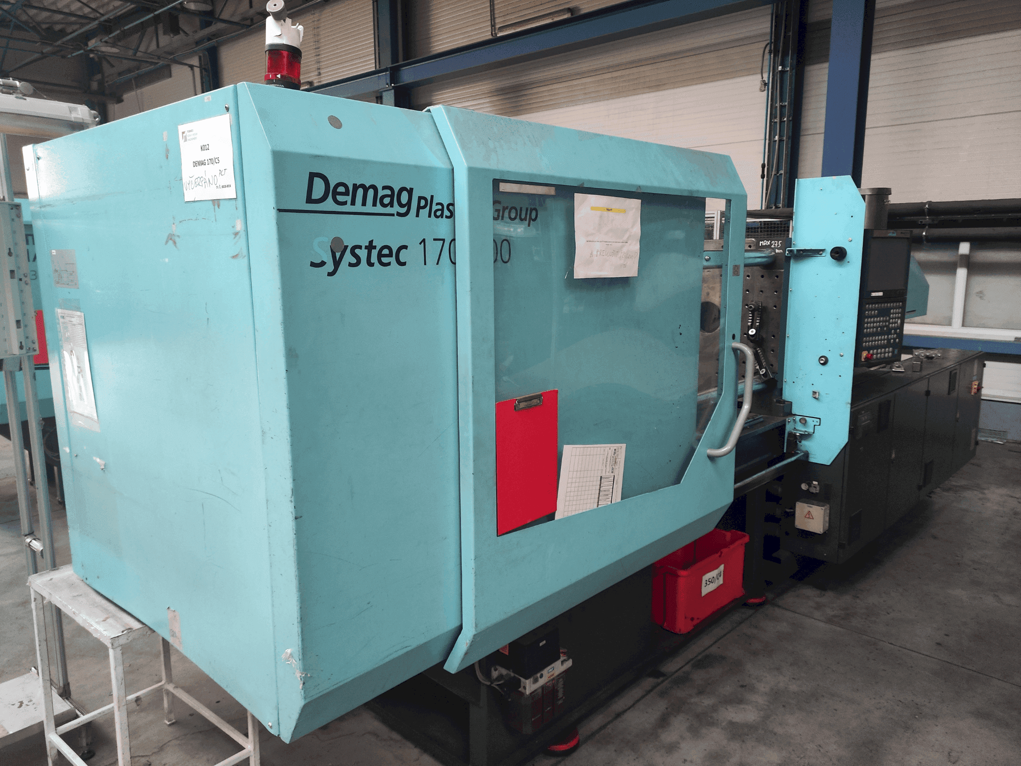 Makine DEMAG Systec 170/520-600 - Önden görünüm