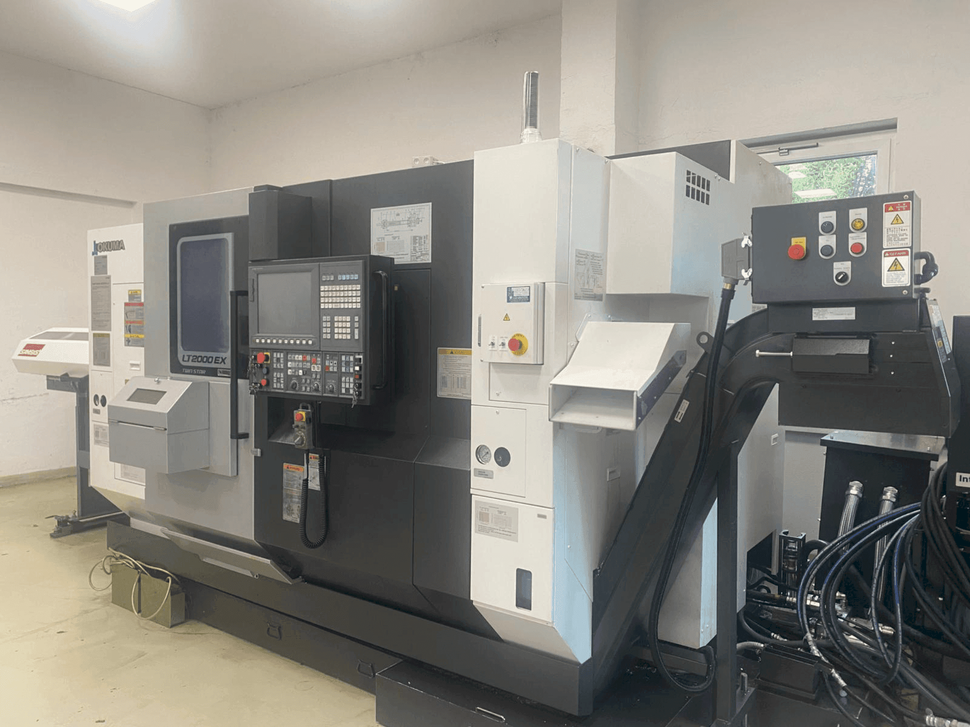 Makine Okuma LT2000-2T1MY - Önden görünüm