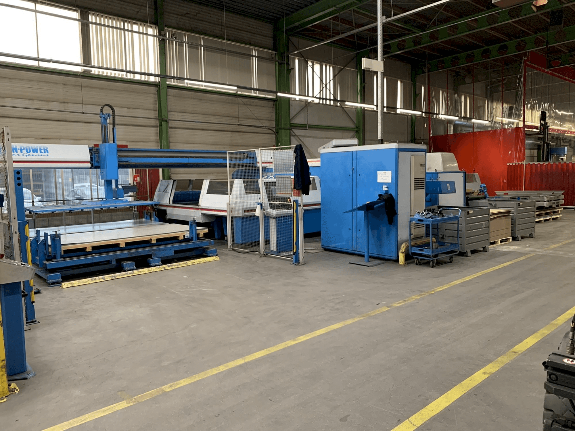 Makine Finn-Power TRS6 SU - Önden görünüm