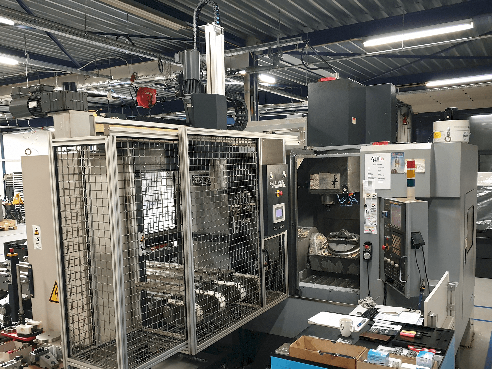 Makine ACCUWAY - Sol görünüm UM - 350V5