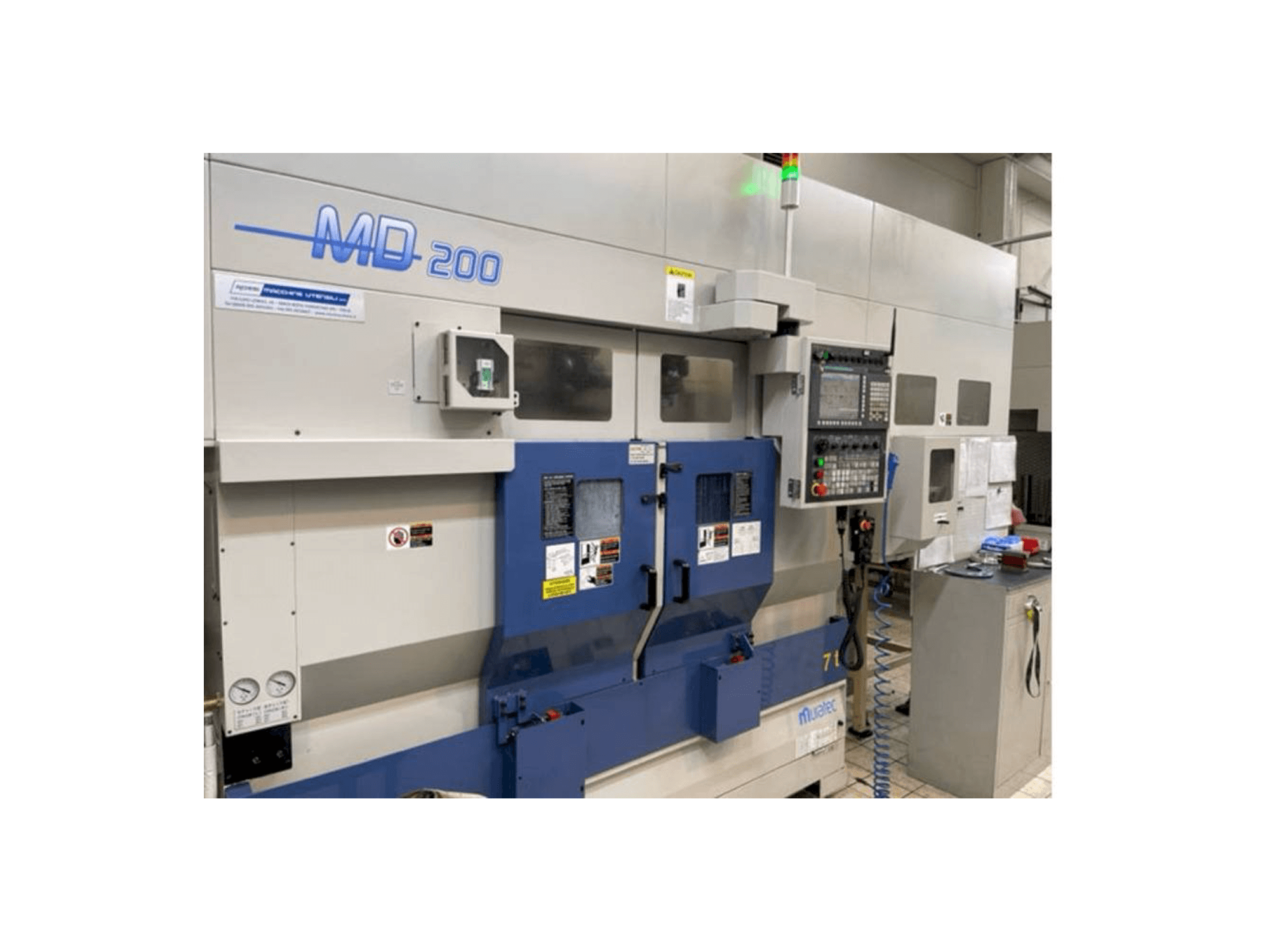 Makine Muratec MD 200 - Önden görünüm