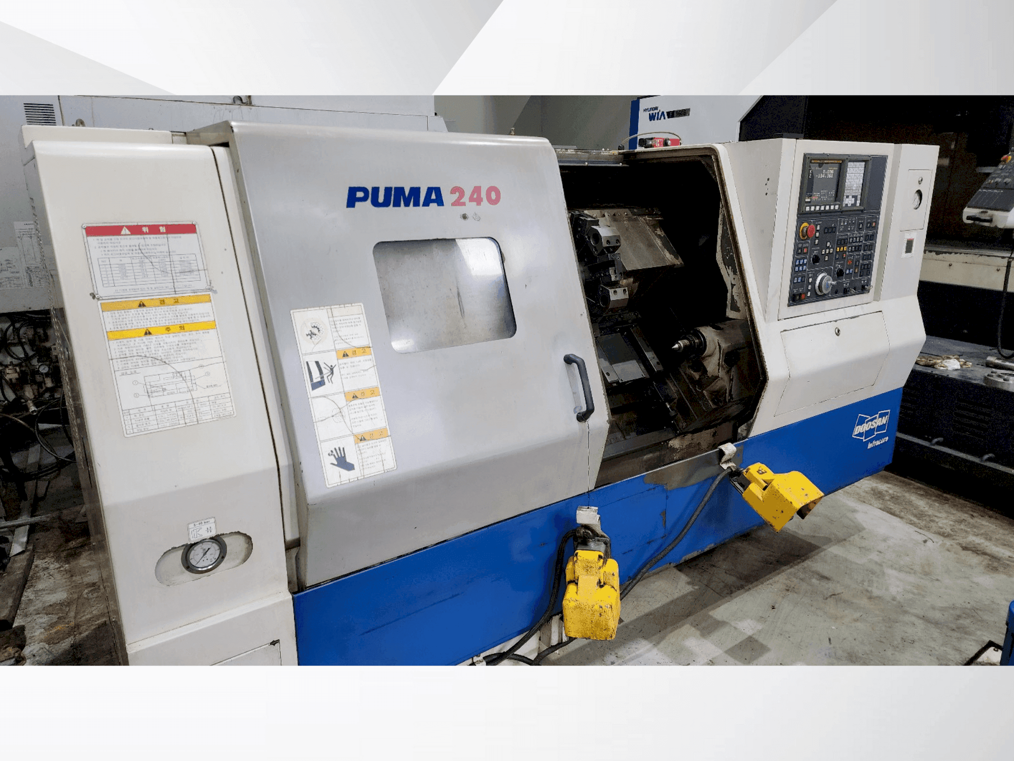 Makine DOOSAN PUMA 240B - Önden görünüm